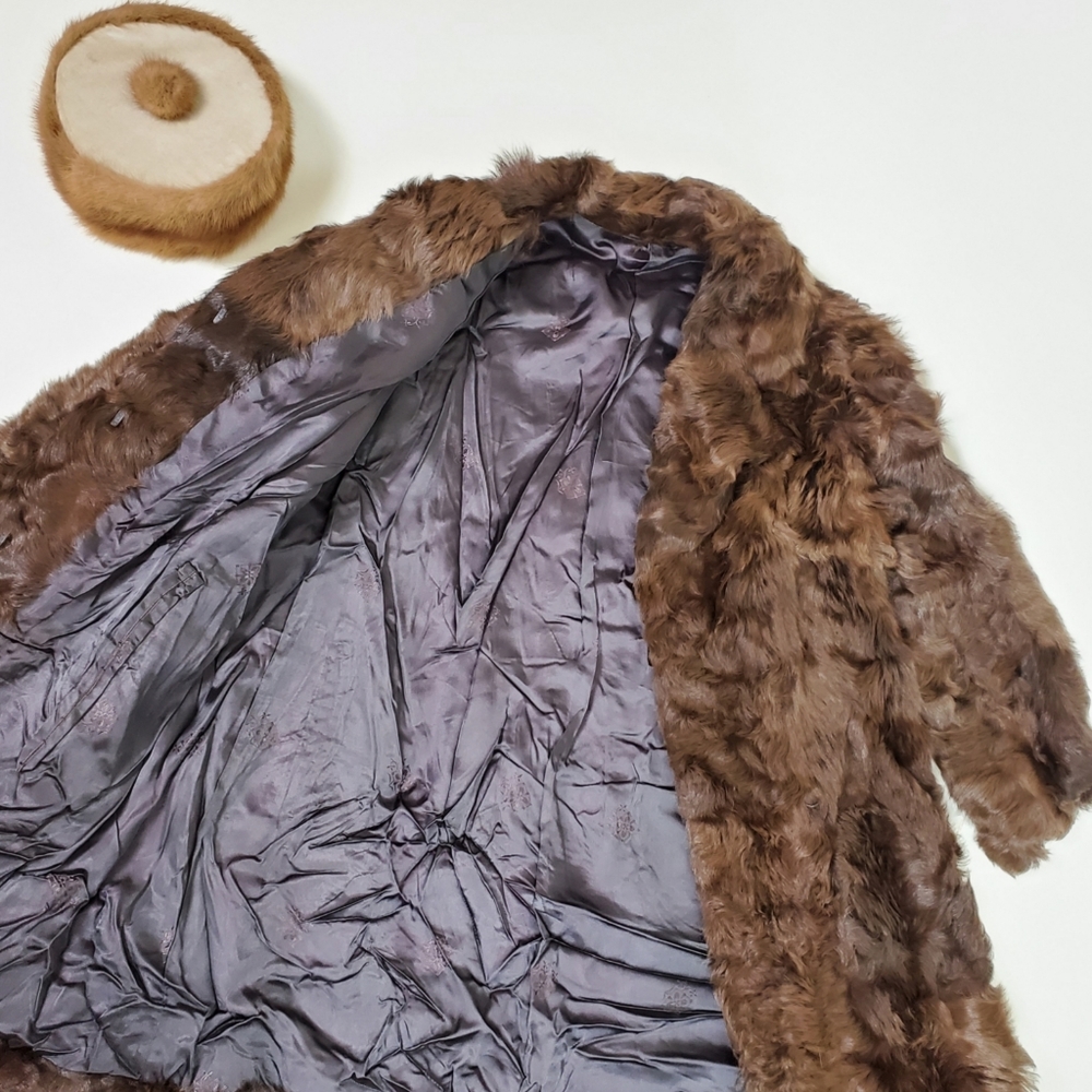 SOLD curly lamb fur coat - Picture 14 of 16